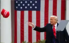 ترامب يحتفل بstrongعيstrongد ميلاده الـ80 بمشاهدة