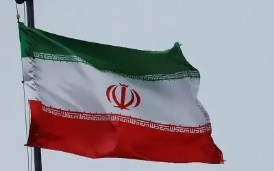 حسان ومصدر يبحثان تنفيذ مشاريع طاقة