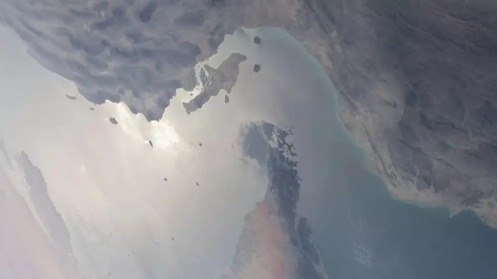 إيران: الحصار الأمريكي رفع عن موانئنا