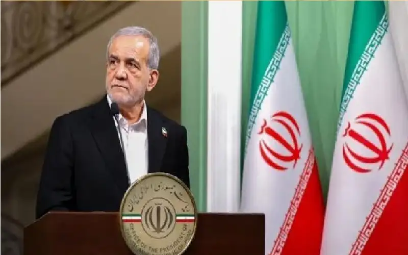 الرئيس الإيراني ينشر صور وثيقة مذكرة