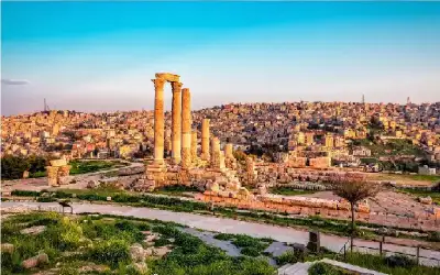 التربية تكشف نسبة الأسئلة المقالية في