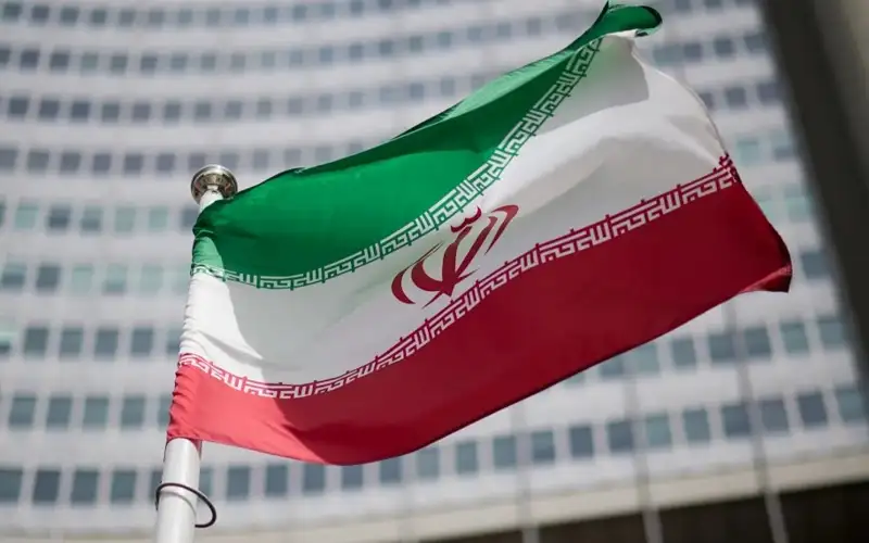 الإيرانيون يترقبون انفراج الاقتصاد في بلادهم