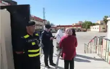 حجب تطبيقات التراسل في محيط قاعات