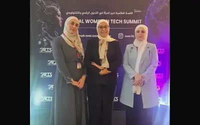 الجامعة الأردنية عمان والعقبة تهنئ صاحبي