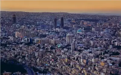 الأردني حمزة الدردور يوقع لنادي الكويت