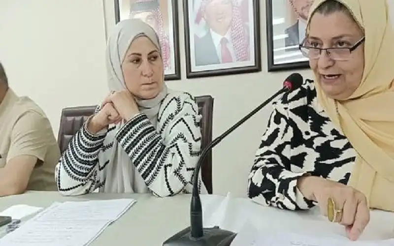 منتدى الرواد الكبار ينتدي حول الذكاء