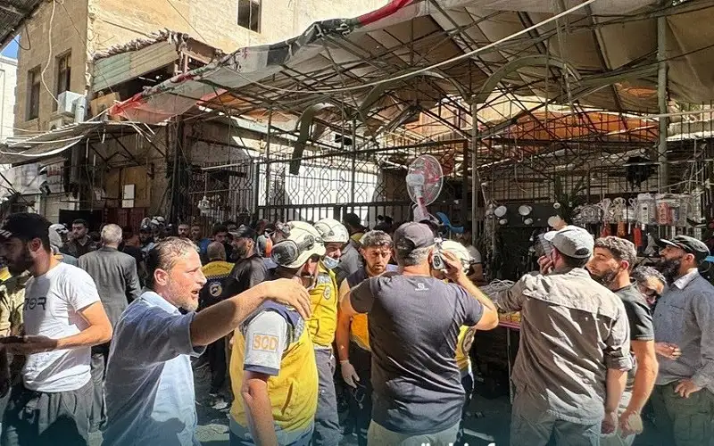 4 قتلى و10 إصابات بانفجار قنبلة