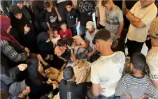 غزة.. استشهاد طفل وإصابة آخر بقنبلة