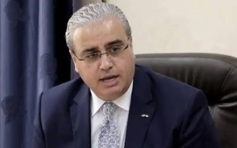 نقيب الأطباء يطالب وزير الصحة بوقف