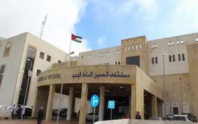 انفجار سيارة مفخخة قرب وزارة السياحة