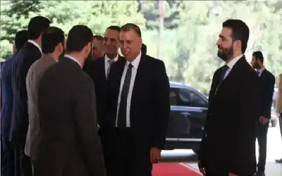 مندوبا عن الملك .. ولي العهد