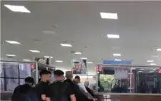 بحجة الاضراب.. الاحتلال يوقف العمل في