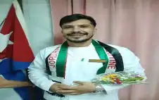 تهنئة بمناسبة التخرج ونيل درجة الطب