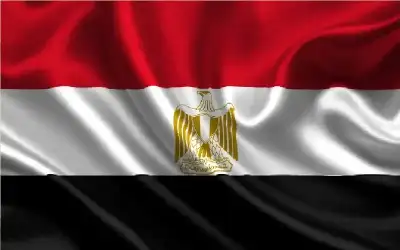 أردني يضع والده بصندوق سيارته