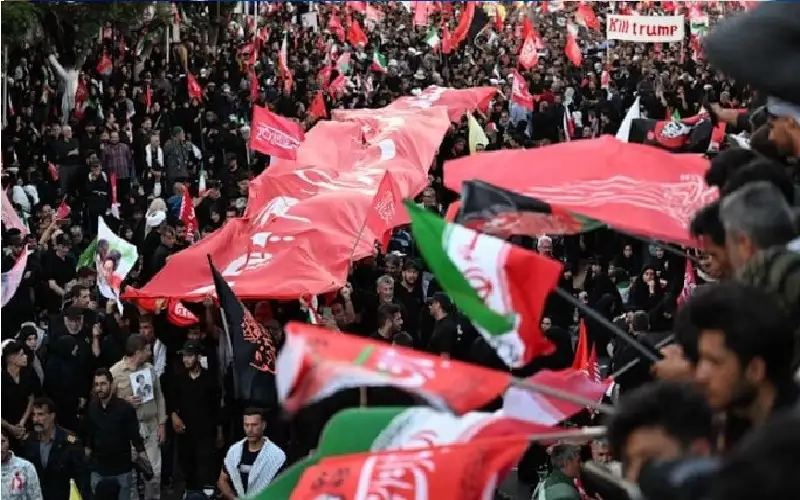 إسرائيل تطلب إذن ترامب لمهاجمة إيران