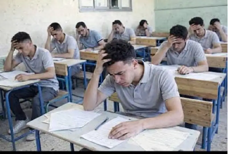 الطلاب من المريخ و واضع السؤال