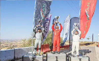 العسعس لنظيرته الامريكية: البطالة أكبر هم