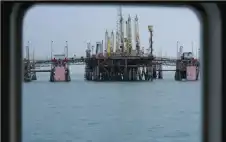 وقف تصدير النفط من ميناء اstrongلبstrongصرة