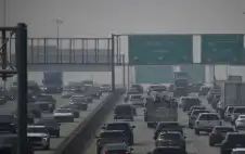 دخان حرائق الغابات يغطي مدنا أميركية