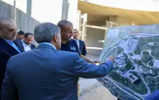 رئيس الوزراء يتفقد سير العمل في