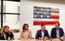 وstrongزيstrongر الصناعة يبحث في واشنطن تعزيز