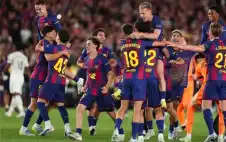 ريال مدريد ينافس باريس سان جيstrongرمstrongان