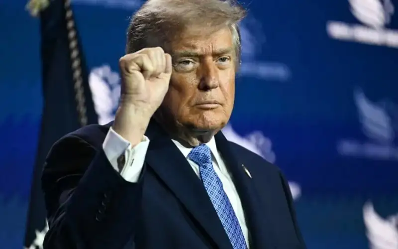 ترمب: إيران ستدفع ثمنا باهظا جراء