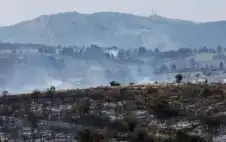 حريق هائل في إسبانيا يجبر سكان