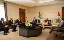 نائب الملك يسstrongتقبلstrong الحكام الأردنيين بعد