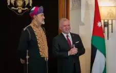 الملك وسلطان strongعمانstrong يبحثان هاتفيا مجمل