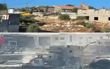 الاحتلال يهدم 9 منازل ومنشأتين في