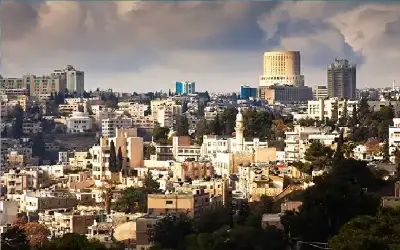إصابات واعتقالات وعمليات هدم واعتداءات للمستوطنين