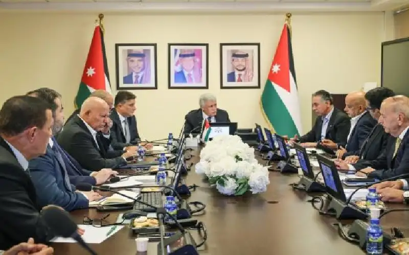 إجراءات لتسريع انسيابية البضائع عبر ميناء
