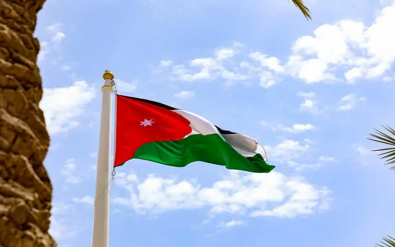 الأردن يؤكد مواصلة العمل مع الأشقاء