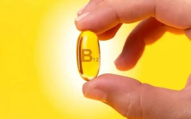 أسباب نقص فيتامين ب12 وأضرار النقص