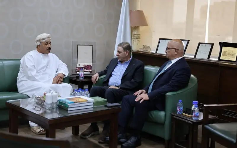 السفير العماني يطلع على إنجازات البوتاس