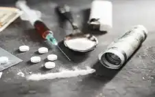 الstrongصحةstrong: علاج 549 حالة إدمان على