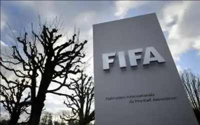 مجمع الأعمال .. الموظفون يدفعون اشتراكات