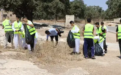 ترامب يدعو المانحين إلى انتخاب دي