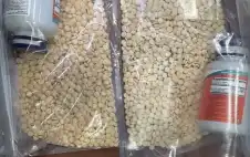 جمارك الكويت: إحباط تهريب 4255 حبة