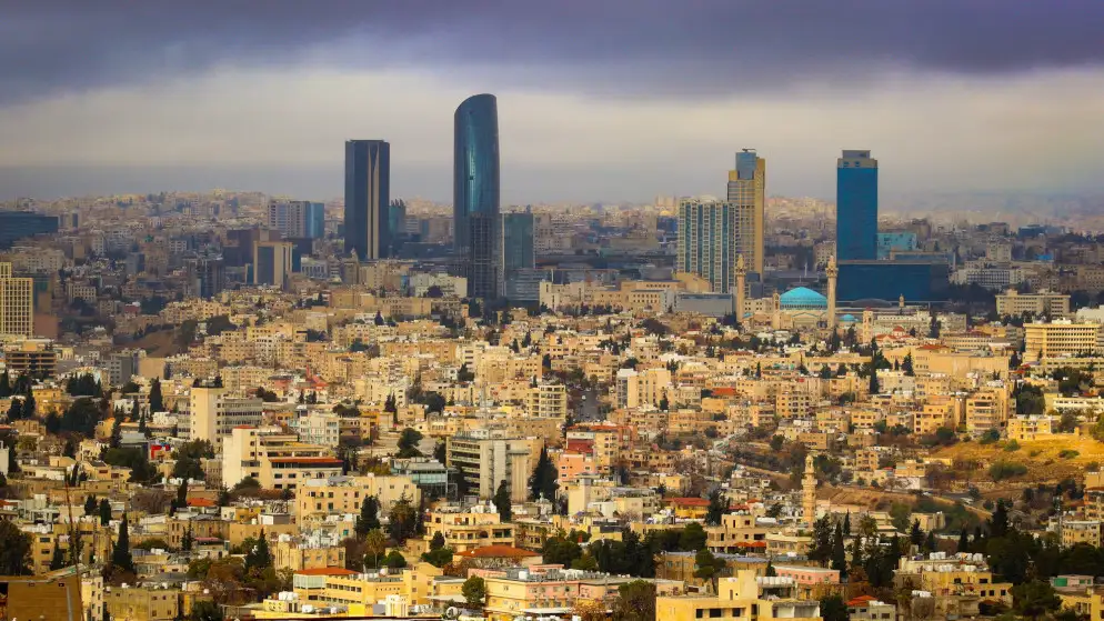 العراقيون يتصدرون قيمة تملك غير الأردنيين