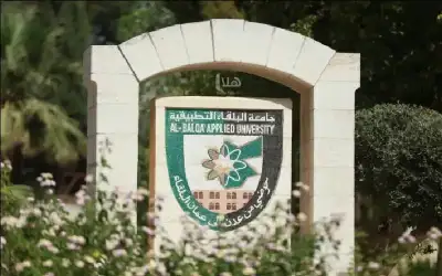 الملك يهاتف بن زايد ويدين الاعتداء