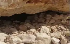 الآثار العامة: لا كنوز ولا ذهب