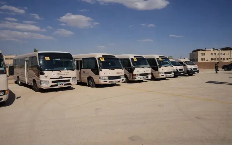 وزارة التربية: النقل المدرسي سيبقى مجانيا