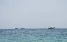 إيران تمنح ناقلات نفط عراقية إذنا