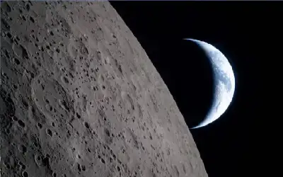 ماكرون يستبعد الاستقالة .. ويدعو للتصويت