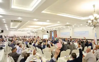 العجارمة يقترح مخرجا لحل الخلاف حول