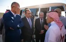 وstrongزيstrongر الاستثمار يتابع ميدانيا مسارات النقل