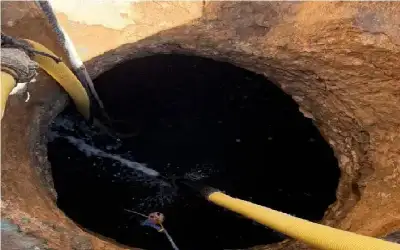ياسمين عبدالعزيز تغادر مصر في رحلة