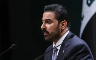 شعراء ينشدون للوجه الآخر للحياة في